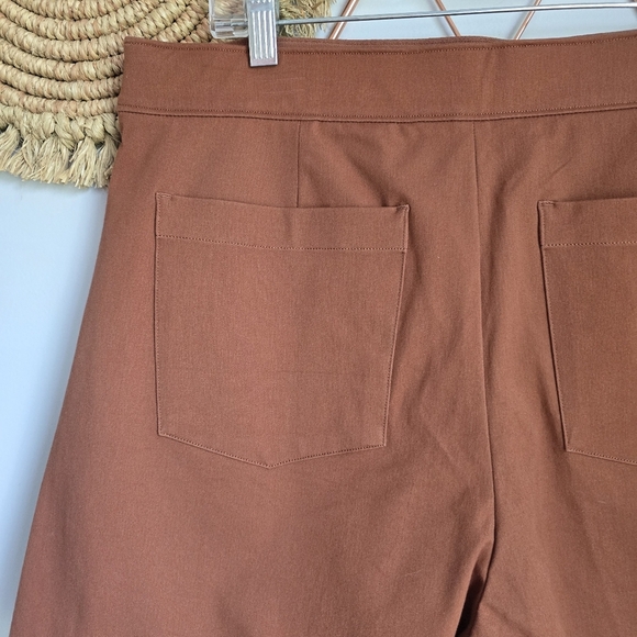 SPANX, New Polished Bronze Glow On the Go High Rise 6" Stretch Shorts Size XL - Picture 6 of 9